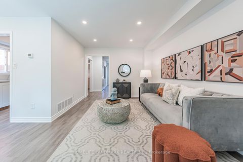 Photo 7 at 356 Brownridge Drive, Brownridge, Vaughan