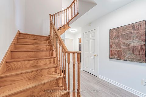 Photo 13 at 356 Brownridge Drive, Brownridge, Vaughan