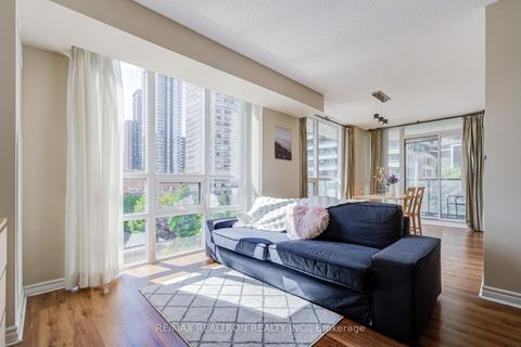 Photo 13 at 509 - 35 Hollywood Avenue, Willowdale East, Toronto