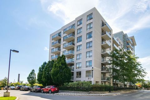 Photo 23 at 1304 - 812 Lansdowne Avenue, Junction, Toronto