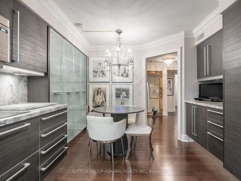 Photo 9 at 210 - 65 Spring Garden Avenue, Willowdale East, Toronto