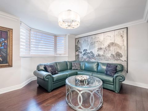 Photo 10 at 210 - 65 Spring Garden Avenue, Willowdale East, Toronto