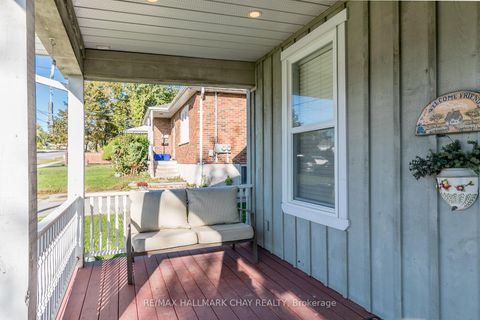 Photo 2 at 111 Penetang Street, Codrington, Barrie