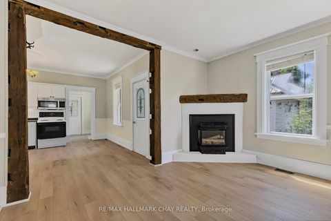 Photo 4 at 111 Penetang Street, Codrington, Barrie