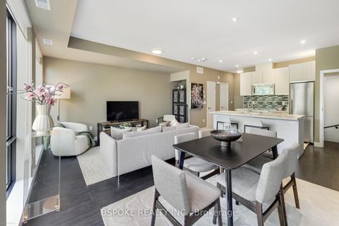 Photo 10 at 210 - 441 Jane Street, Bloor West Village, Toronto