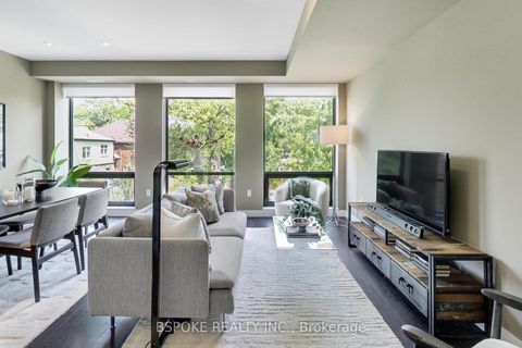 Photo 11 at 210 - 441 Jane Street, Bloor West Village, Toronto