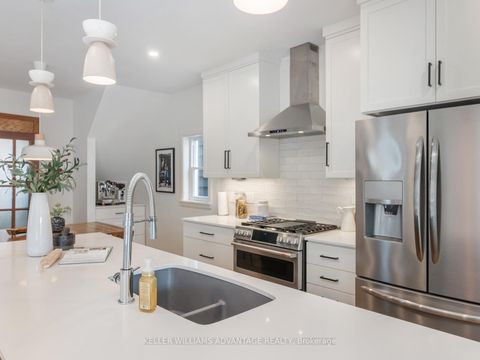 Photo 14 at 441 Brock Avenue, Dufferin Grove, Toronto