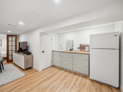 Photo 32 at 441 Brock Avenue, Dufferin Grove, Toronto