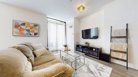 Photo 9 at 513 - 2910 Highway 7, Concord, Vaughan