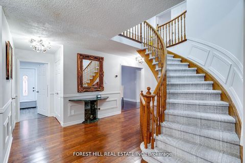 Photo 3 at 48 Haskell Crescent, Aurora Highlands, Aurora