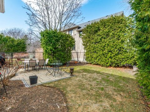Photo 39 at 86 Forest Lane Drive, Beverley Glen, Vaughan