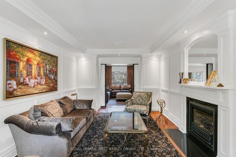 Photo 9 at 14 Dunedin Drive, Kingsway South, Toronto