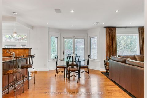 Photo 23 at 14 Dunedin Drive, Kingsway South, Toronto