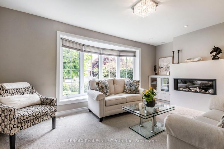 Photo 8 at 29 stockman Crescent, Georgetown, Halton Hills