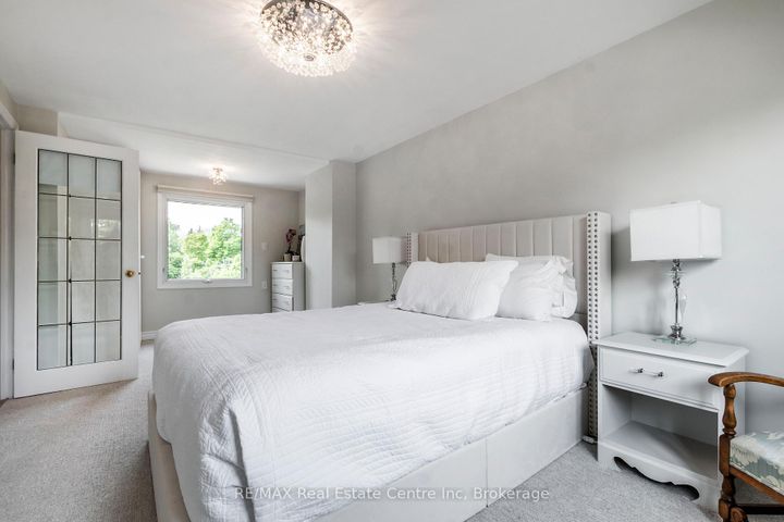 Photo 22 at 29 stockman Crescent, Georgetown, Halton Hills
