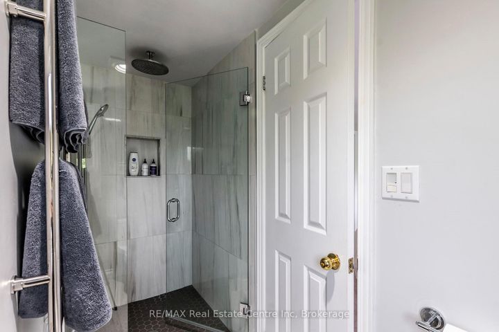 Photo 29 at 29 stockman Crescent, Georgetown, Halton Hills
