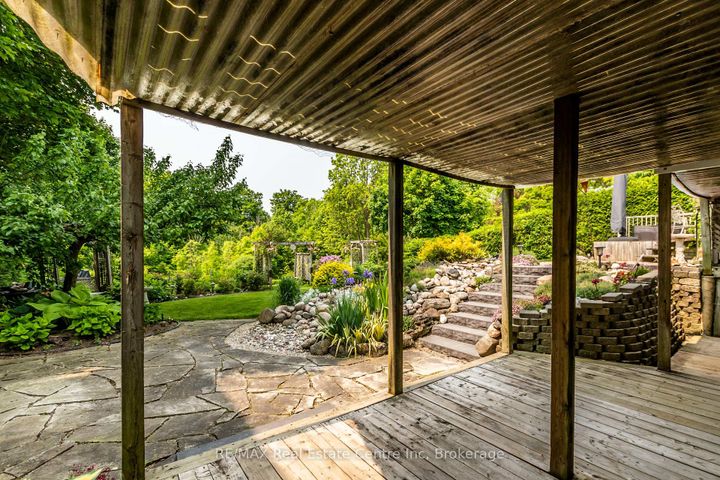 Photo 40 at 29 stockman Crescent, Georgetown, Halton Hills