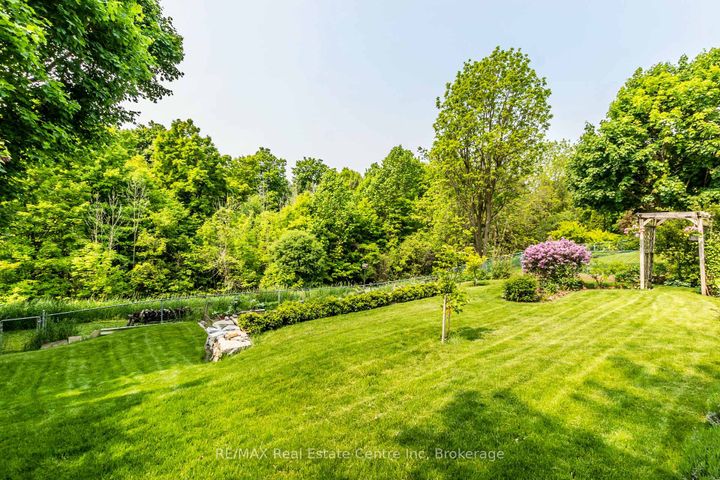 Photo 42 at 29 stockman Crescent, Georgetown, Halton Hills