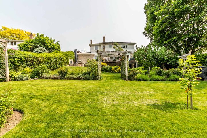 Photo 45 at 29 stockman Crescent, Georgetown, Halton Hills