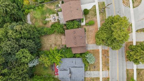 Photo 9 at 235 Birkdale Road, Bendale, Toronto