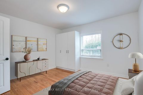 Photo 17 at 50 Larchmere Avenue, Humber Summit, Toronto