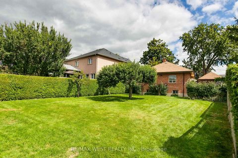 Photo 35 at 50 Larchmere Avenue, Humber Summit, Toronto
