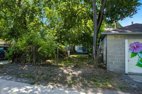 Photo 7 at 47 Eldon Avenue, Crescent Town, Toronto