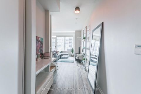 Photo 4 at 1210 - 55 East Liberty Street, Niagara, Toronto
