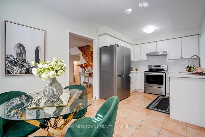 Photo 14 at 5575 Margarita Crescent, Churchill Meadows, Mississauga