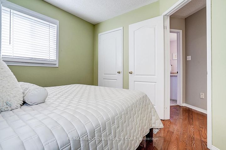 Photo 37 at 5575 Margarita Crescent, Churchill Meadows, Mississauga