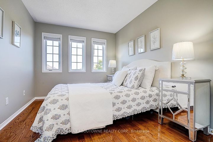 Photo 38 at 5575 Margarita Crescent, Churchill Meadows, Mississauga
