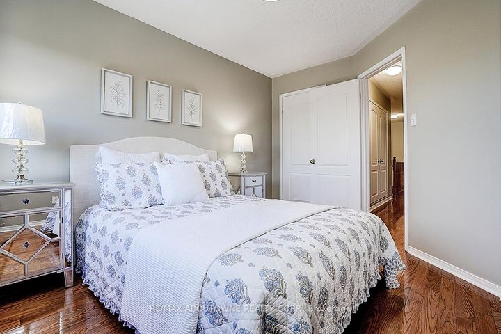 Photo 39 at 5575 Margarita Crescent, Churchill Meadows, Mississauga