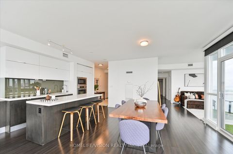 Photo 10 at 4806 - 21 Iceboat Terrace, Waterfront Communities C1, Toronto
