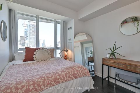 Photo 21 at 4806 - 21 Iceboat Terrace, Waterfront Communities C1, Toronto