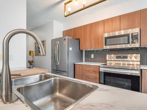 Photo 14 at 1706 - 11 Brunel Court, Waterfront Communities C1, Toronto