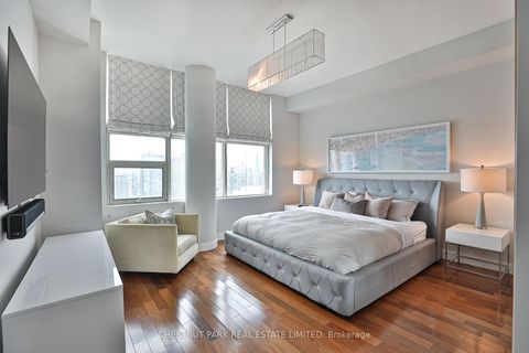 Photo 17 at Ph01 - 10 Navy Wharf Court, Waterfront Communities C1, Toronto