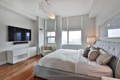 Photo 18 at Ph01 - 10 Navy Wharf Court, Waterfront Communities C1, Toronto