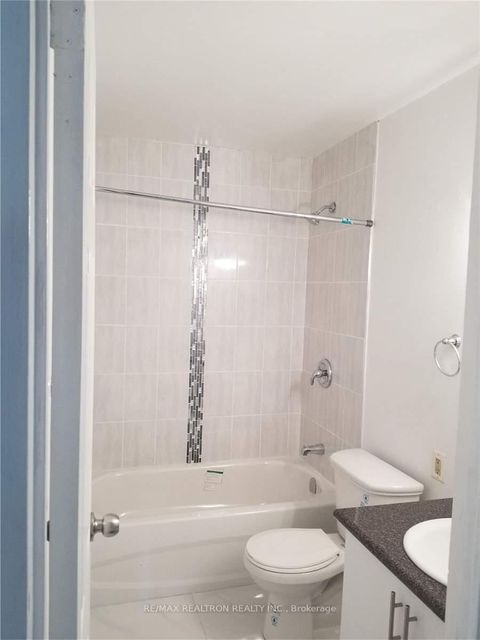 Photo 5 at 1607 - 715 Don Mills Road, Flemingdon Park, Toronto