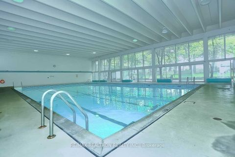 Photo 13 at 1607 - 715 Don Mills Road, Flemingdon Park, Toronto