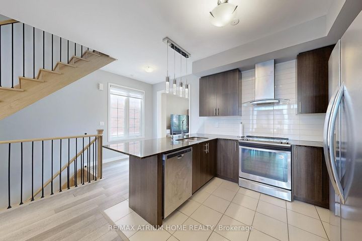 Photo 10 at 39 Torah Gate, Patterson, Vaughan