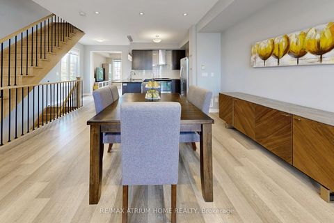 Photo 6 at 39 Torah Gate, Patterson, Vaughan