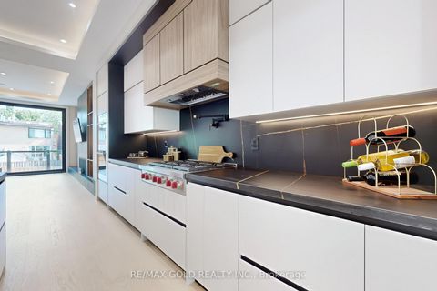Photo 10 at 359 Cranbrooke Avenue, Nortown, Toronto