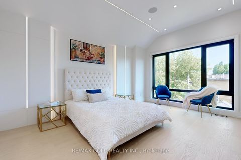 Photo 13 at 359 Cranbrooke Avenue, Nortown, Toronto