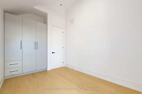 Photo 19 at 359 Cranbrooke Avenue, Nortown, Toronto