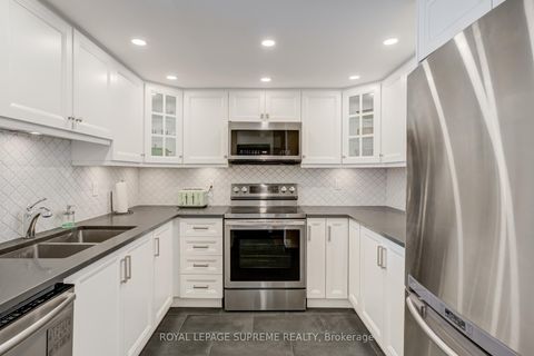 Photo 3 at PH83 - 1 GREYSTONE WALK Drive, Kennedy Park, Toronto