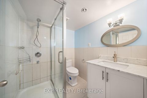 Photo 19 at 55 Winston Park Boulevard, CFB, Toronto