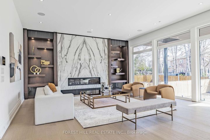 Photo 6 at 81 Upper Canada Drive, Windfields, Toronto