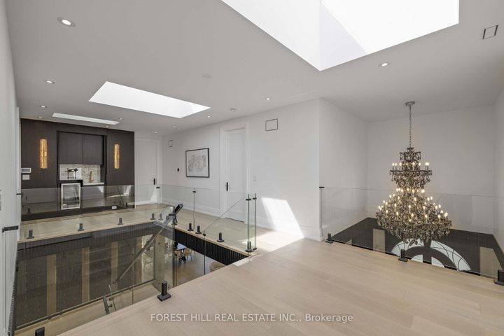 Photo 22 at 81 Upper Canada Drive, Windfields, Toronto