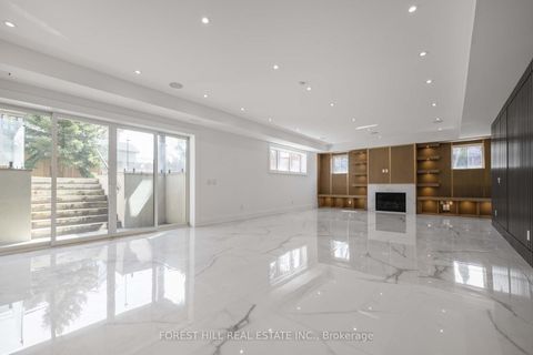 Photo 10 at 81 Upper Canada Drive, Windfields, Toronto