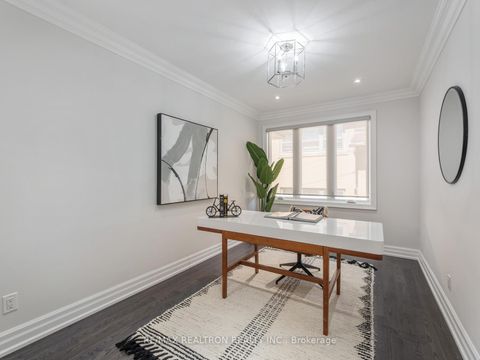 Photo 22 at 10 Terrydale Drive, Bathurst Manor, Toronto